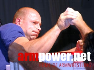 I Mistrzostwa Warmii i Mazur - Olsztyn 2004 # Siłowanie na ręce # Armwrestling # Armpower.net