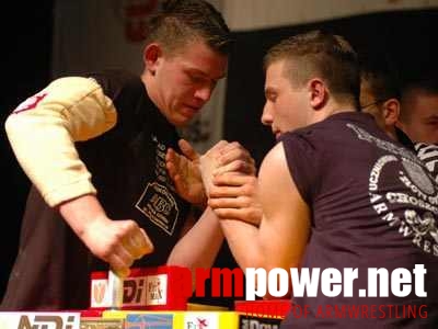 VI Mistrzostwa Polski - Jaworzno - Lewa ręka # Siłowanie na ręce # Armwrestling # Armpower.net