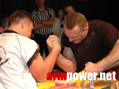 VI Mistrzostwa Polski - Jaworzno - Prawa ręka # Siłowanie na ręce # Armwrestling # Armpower.net