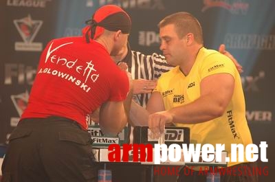 Vendetta in Dubai # Siłowanie na ręce # Armwrestling # Armpower.net