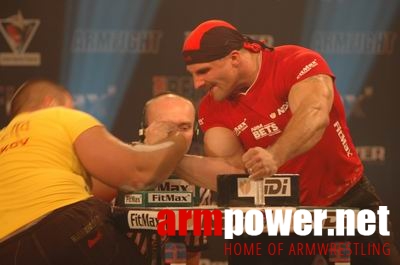 Vendetta in Dubai # Siłowanie na ręce # Armwrestling # Armpower.net