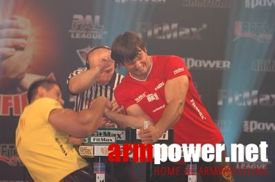 Vendetta in Dubai # Armwrestling # Armpower.net