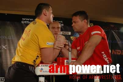 Vendetta Manchester 2006 # Armwrestling # Armpower.net