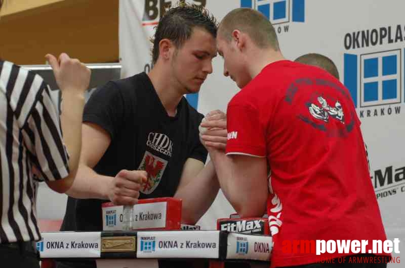 VII Mistrzostwa Polski - Wołomin 2007 - Lewa ręka # Armwrestling # Armpower.net