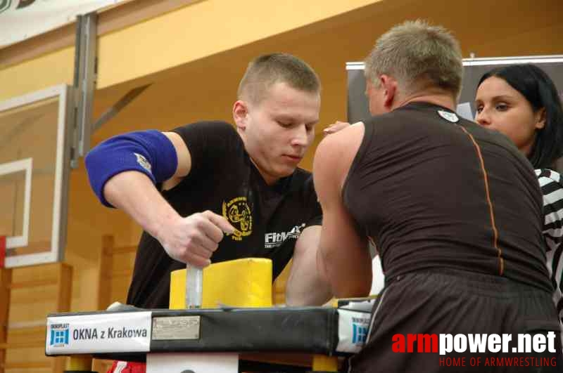 VII Mistrzostwa Polski - Wołomin 2007 - Lewa ręka # Siłowanie na ręce # Armwrestling # Armpower.net