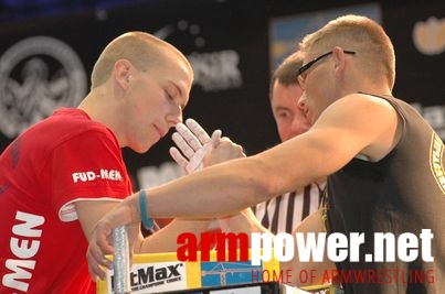 VIII Puchar Polski - Rumia 2007 - Prawa ręka # Armwrestling # Armpower.net