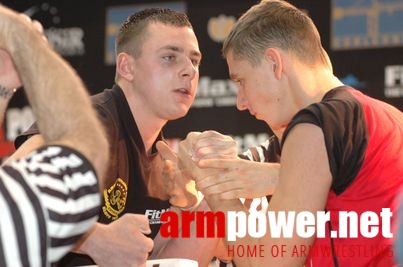 VIII Puchar Polski - Rumia 2007 - Lewa ręka # Armwrestling # Armpower.net