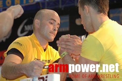 VIII Puchar Polski - Rumia 2007 - Lewa ręka # Siłowanie na ręce # Armwrestling # Armpower.net