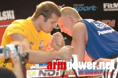 VIII Puchar Polski - Rumia 2007 - Lewa ręka # Armwrestling # Armpower.net