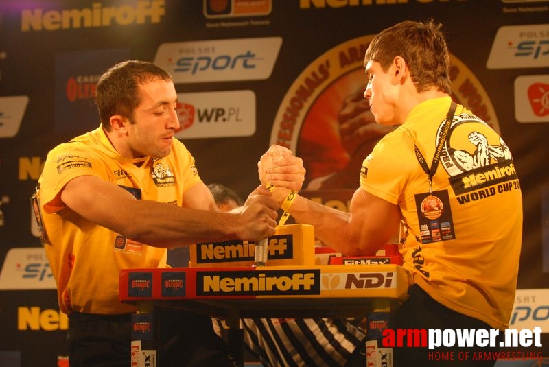 Nemiroff World Cup 2007 - Day 1 # Armwrestling # Armpower.net