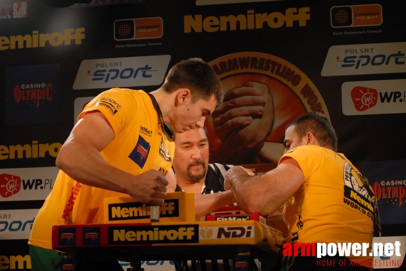 Nemiroff World Cup 2007 - Day 1 # Armwrestling # Armpower.net