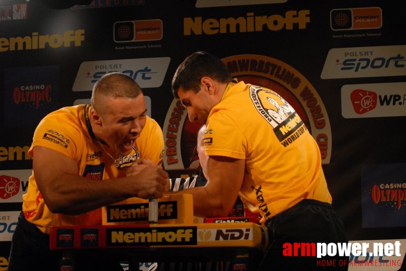 Nemiroff World Cup 2007 - Day 1 # Siłowanie na ręce # Armwrestling # Armpower.net