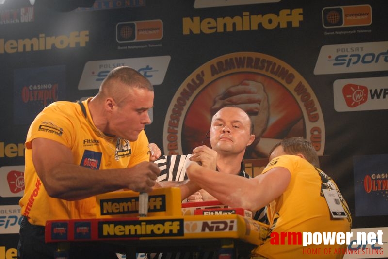 Nemiroff World Cup 2007 - Day 1 # Siłowanie na ręce # Armwrestling # Armpower.net