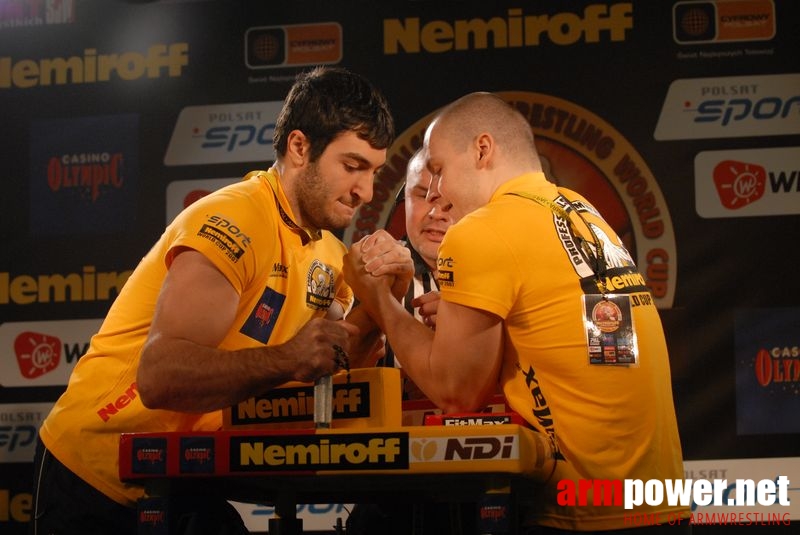 Nemiroff World Cup 2007 - Day 1 # Armwrestling # Armpower.net