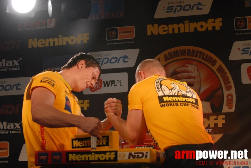 Nemiroff World Cup 2007 - Day 1 # Armwrestling # Armpower.net