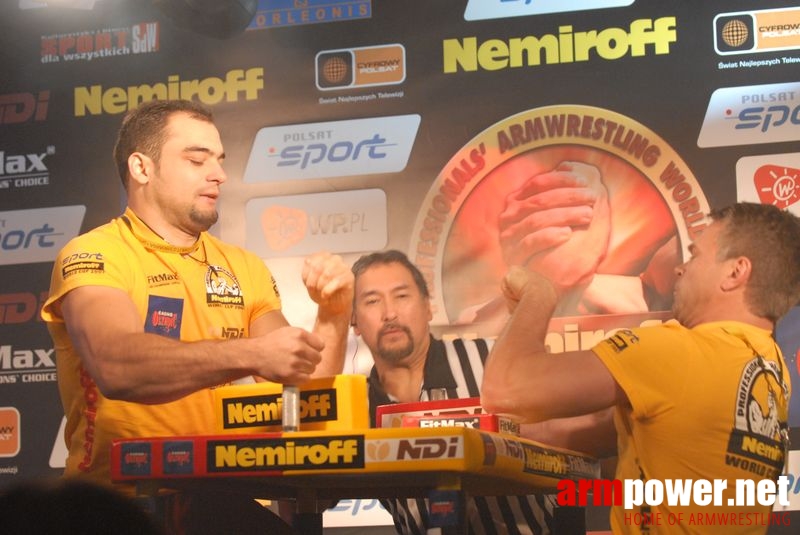 Nemiroff World Cup 2007 - Day 1 # Armwrestling # Armpower.net