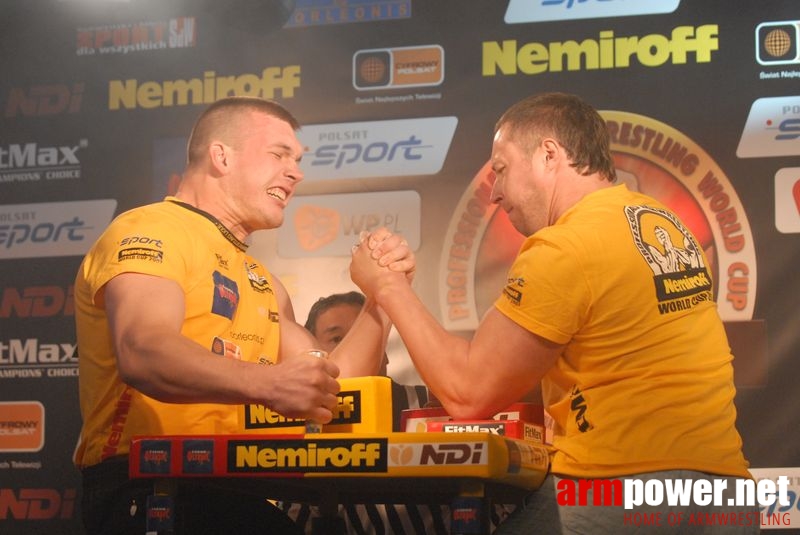 Nemiroff World Cup 2007 - Day 1 # Siłowanie na ręce # Armwrestling # Armpower.net