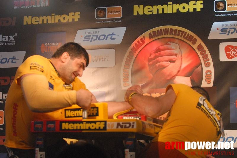 Nemiroff World Cup 2007 - Day 1 # Siłowanie na ręce # Armwrestling # Armpower.net