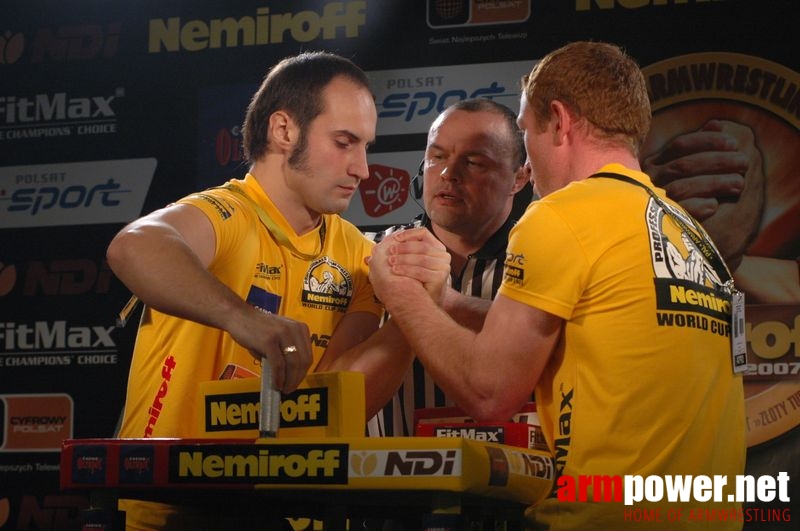 Nemiroff World Cup 2007 - Day 1 # Siłowanie na ręce # Armwrestling # Armpower.net