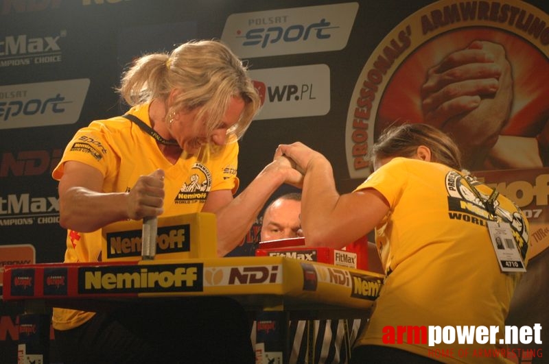 Nemiroff World Cup 2007 - Day 1 # Siłowanie na ręce # Armwrestling # Armpower.net