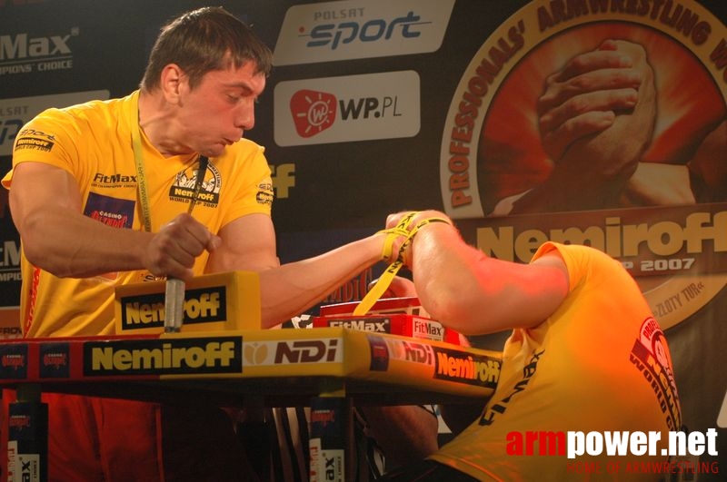 Nemiroff World Cup 2007 - Day 1 # Armwrestling # Armpower.net