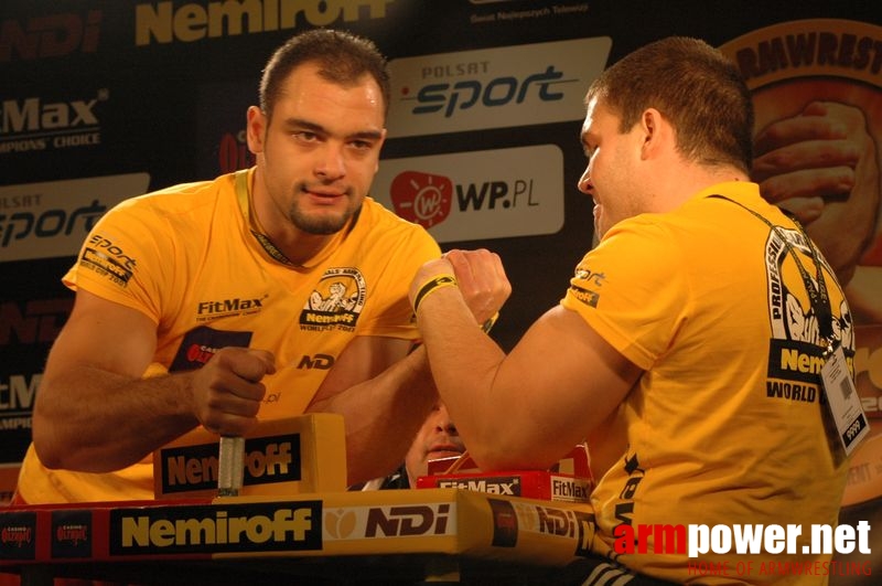 Nemiroff World Cup 2007 - Day 1 # Siłowanie na ręce # Armwrestling # Armpower.net