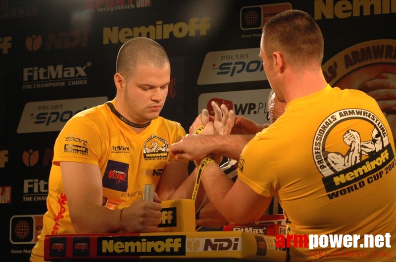 Nemiroff World Cup 2007 - Day 1 # Siłowanie na ręce # Armwrestling # Armpower.net