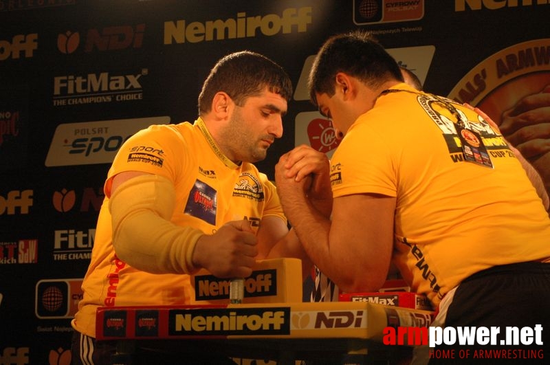 Nemiroff World Cup 2007 - Day 1 # Armwrestling # Armpower.net