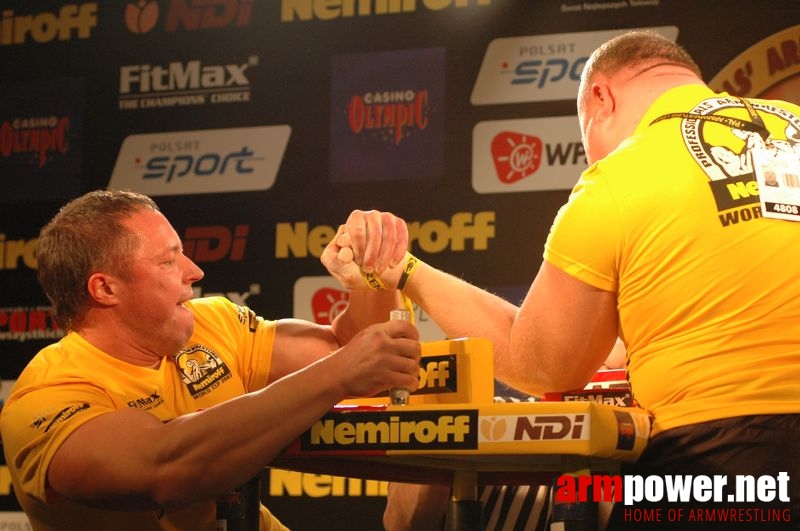 Nemiroff World Cup 2007 - Day 1 # Siłowanie na ręce # Armwrestling # Armpower.net