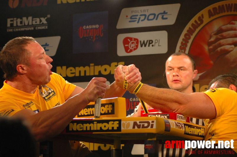 Nemiroff World Cup 2007 - Day 1 # Armwrestling # Armpower.net