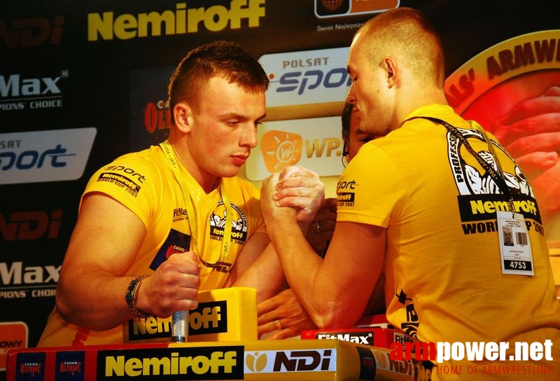 Nemiroff World Cup 2007 - Day 1 # Armwrestling # Armpower.net