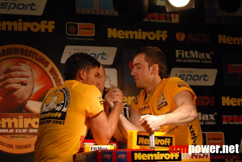 Nemiroff World Cup 2007 - Day 2 # Siłowanie na ręce # Armwrestling # Armpower.net