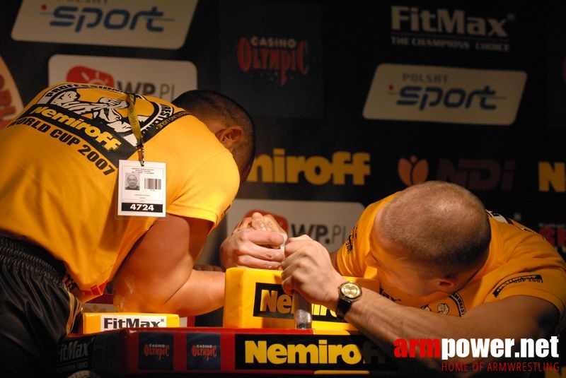 Nemiroff World Cup 2007 - Day 2 # Siłowanie na ręce # Armwrestling # Armpower.net