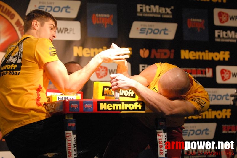 Nemiroff World Cup 2007 - Day 2 # Siłowanie na ręce # Armwrestling # Armpower.net