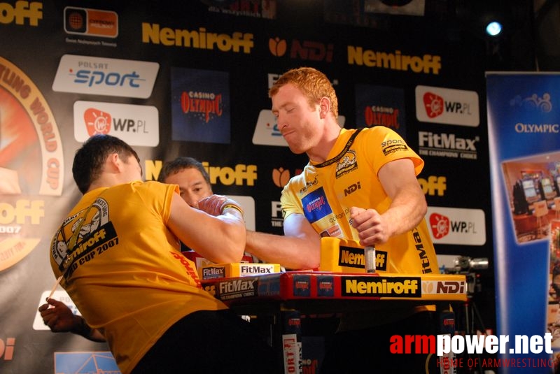 Nemiroff World Cup 2007 - Day 2 # Siłowanie na ręce # Armwrestling # Armpower.net