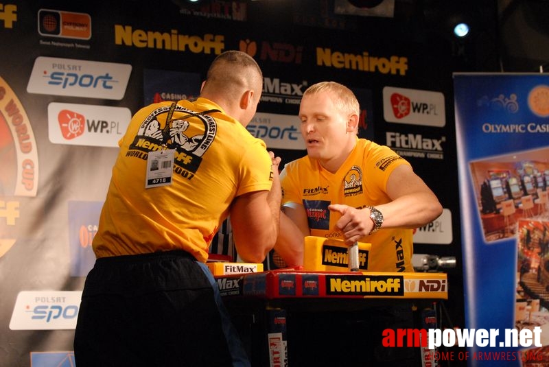 Nemiroff World Cup 2007 - Day 2 # Siłowanie na ręce # Armwrestling # Armpower.net