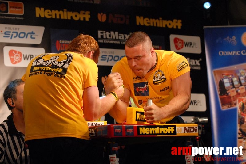 Nemiroff World Cup 2007 - Day 2 # Siłowanie na ręce # Armwrestling # Armpower.net