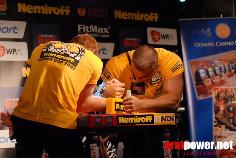 Nemiroff World Cup 2007 - Day 2 # Siłowanie na ręce # Armwrestling # Armpower.net