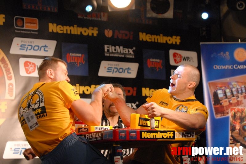 Nemiroff World Cup 2007 - Day 2 # Siłowanie na ręce # Armwrestling # Armpower.net