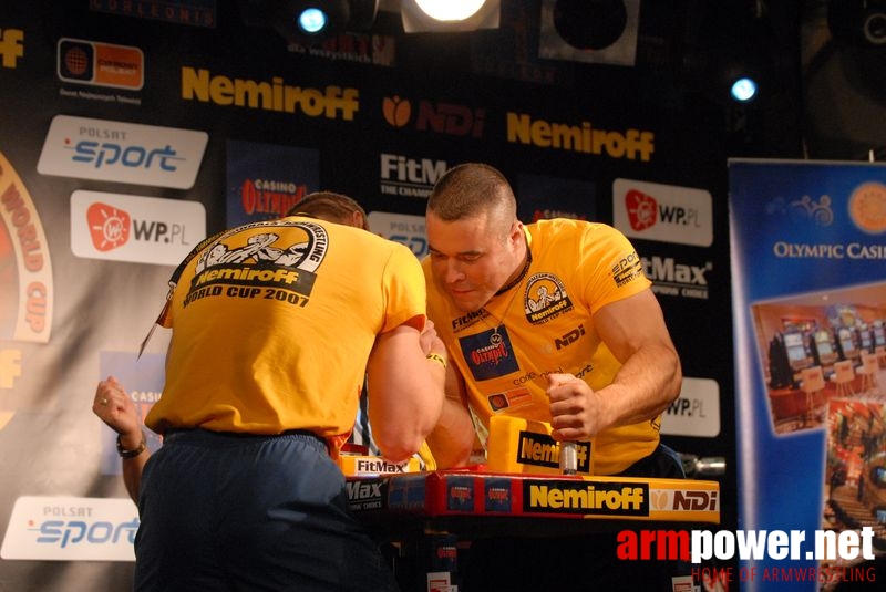 Nemiroff World Cup 2007 - Day 2 # Siłowanie na ręce # Armwrestling # Armpower.net