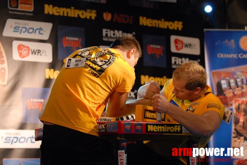 Nemiroff World Cup 2007 - Day 2 # Siłowanie na ręce # Armwrestling # Armpower.net