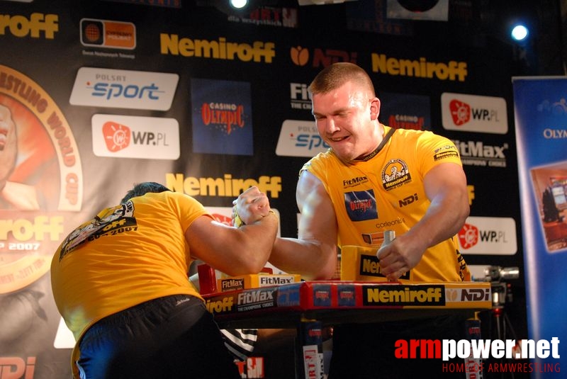 Nemiroff World Cup 2007 - Day 2 # Siłowanie na ręce # Armwrestling # Armpower.net