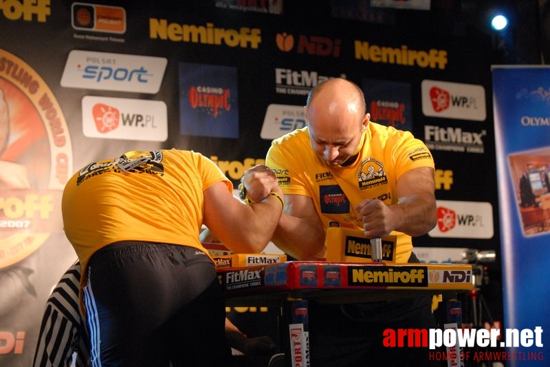 Nemiroff World Cup 2007 - Day 2 # Siłowanie na ręce # Armwrestling # Armpower.net