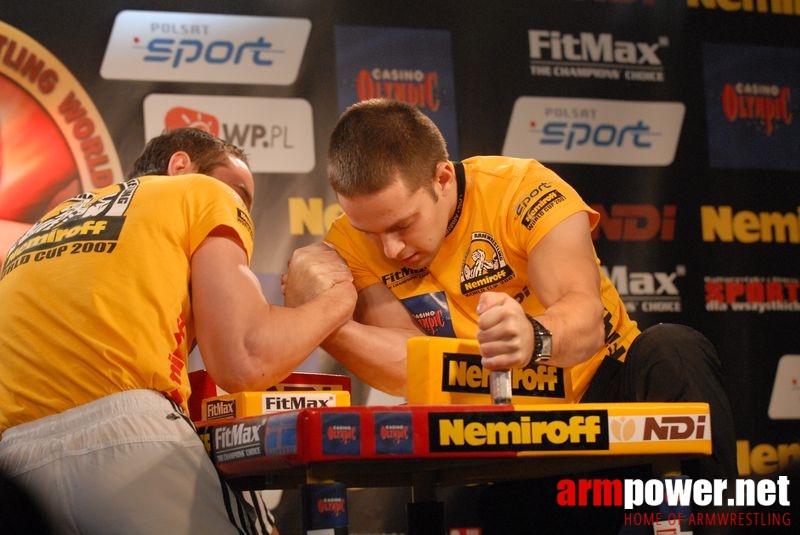 Nemiroff World Cup 2007 - Day 2 # Siłowanie na ręce # Armwrestling # Armpower.net