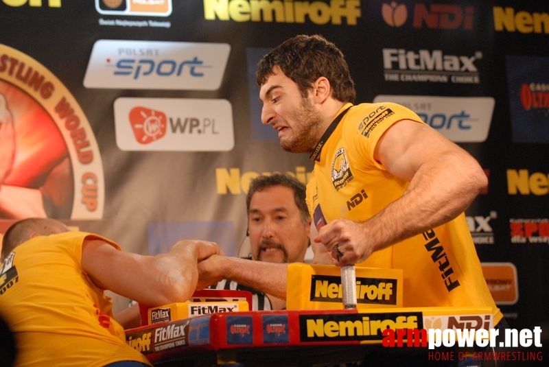 Nemiroff World Cup 2007 - Day 2 # Siłowanie na ręce # Armwrestling # Armpower.net