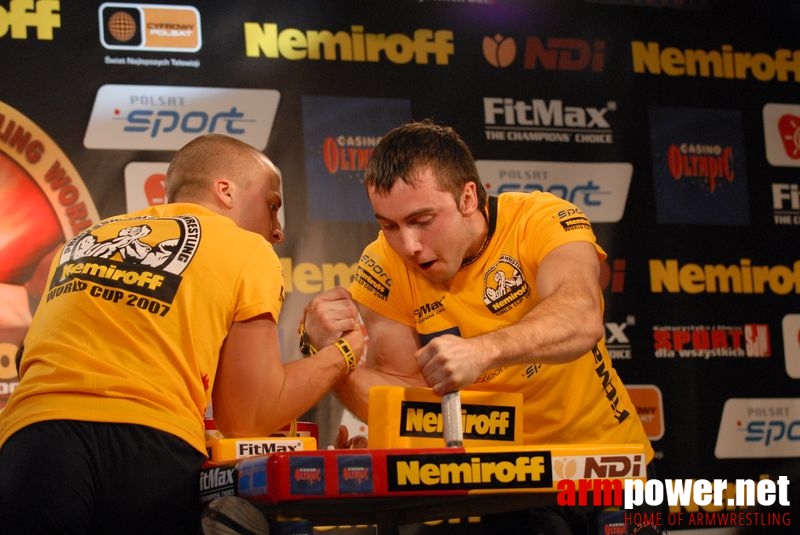 Nemiroff World Cup 2007 - Day 2 # Siłowanie na ręce # Armwrestling # Armpower.net