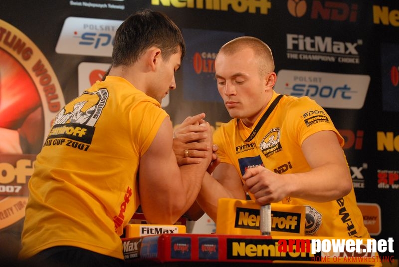 Nemiroff World Cup 2007 - Day 2 # Siłowanie na ręce # Armwrestling # Armpower.net