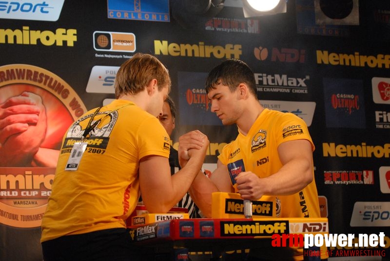 Nemiroff World Cup 2007 - Day 2 # Siłowanie na ręce # Armwrestling # Armpower.net