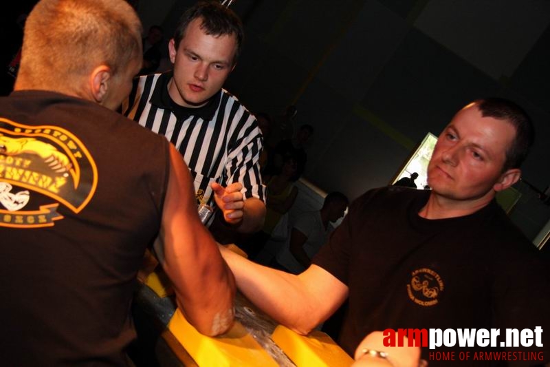 I Gala Gladiatorów - Ostróda (zdj. Damian Drzewiecki) # Siłowanie na ręce # Armwrestling # Armpower.net