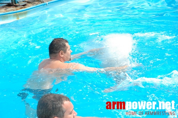 Vendetta Yalta - Swimming Pool # Armwrestling # Armpower.net